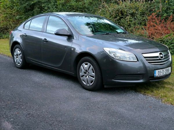 Opel Insignia Hatchback, Diesel, 2009, Grey