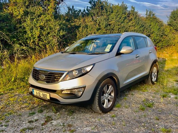 Kia Sportage SUV, Diesel, 2011, Silver