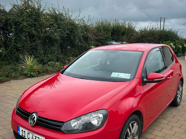 Volkswagen Golf Hatchback, Diesel, 2011, Red