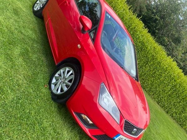 SEAT Ibiza Hatchback, Petrol, 2014, Red