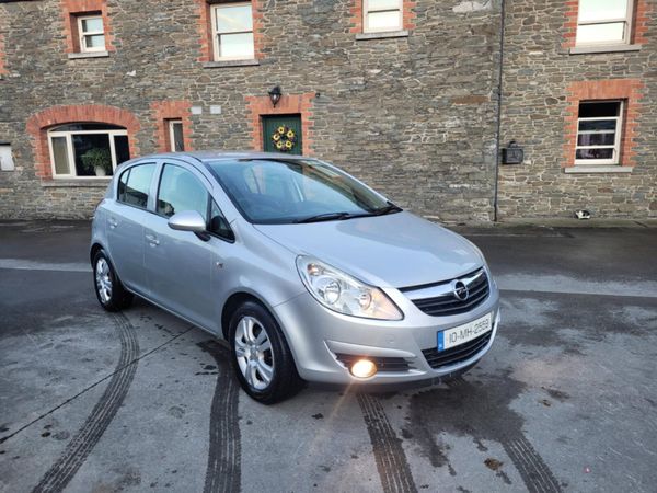 Opel Corsa Hatchback, Diesel, 2010, Silver