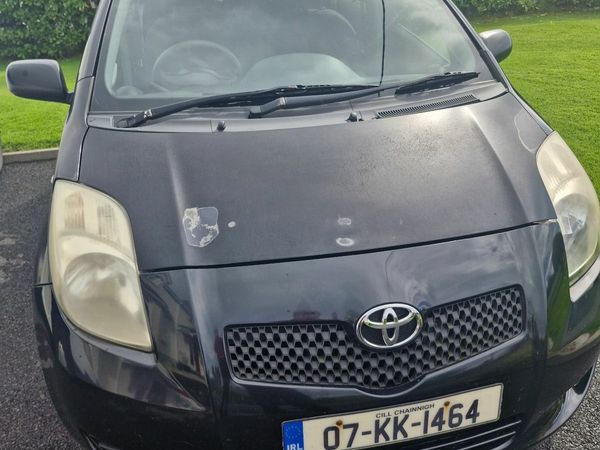 Toyota Yaris Hatchback, Petrol, 2007, Black