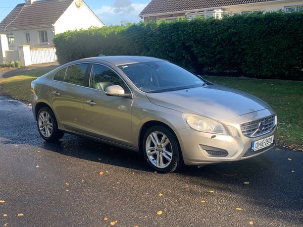 Volvo S60 Saloon, Diesel, 2013, Green