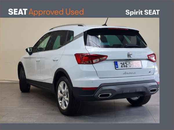 SEAT Arona Crossover, Petrol, 2025, White
