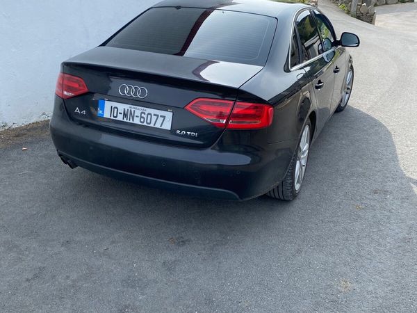 Audi A4 Saloon, Diesel, 2010, Black