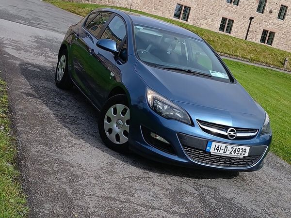 Opel Astra MPV, Diesel, 2014, Blue