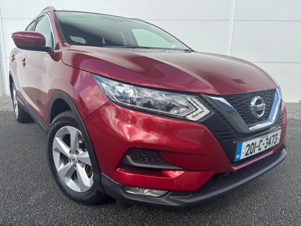 Nissan Qashqai MPV, Petrol, 2020, Red