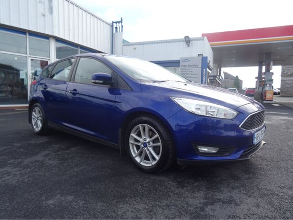 Ford Focus Hatchback, Diesel, 2016, Blue