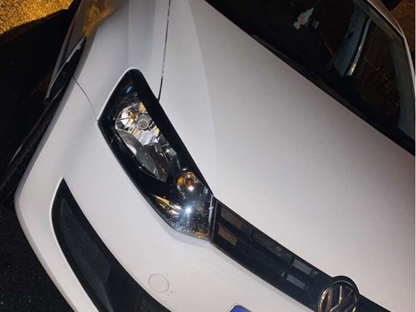 Volkswagen Polo Hatchback, Petrol, 2012, White