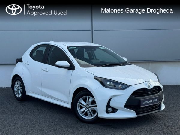 Toyota Yaris Hatchback, Petrol, 2023, White