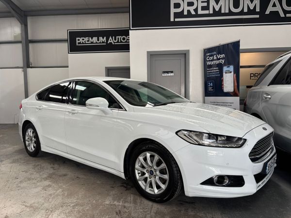 Ford Mondeo Hatchback, Diesel, 2016, White