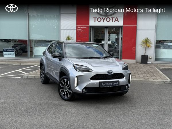 Toyota Yaris Cross Hatchback, Petrol Hybrid, 2023, Grey