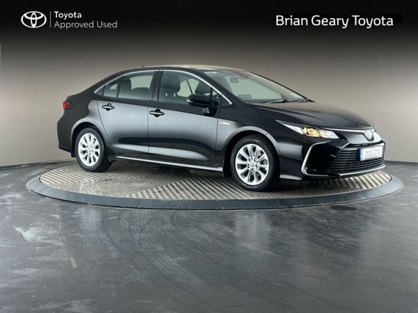 Toyota Corolla Saloon, Petrol Hybrid, 2021, Black