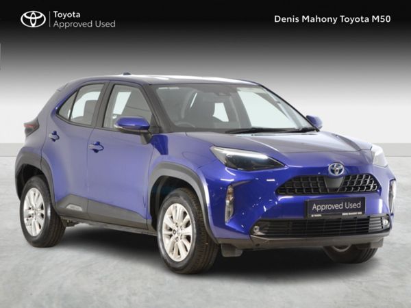 Toyota Yaris Cross SUV, Petrol Hybrid, 2023, Blue