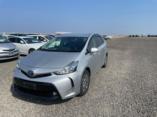Toyota Prius MPV, Petrol Hybrid, 2018, Silver
