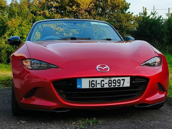 Mazda MX-5 Convertible, Petrol, 2016, Red