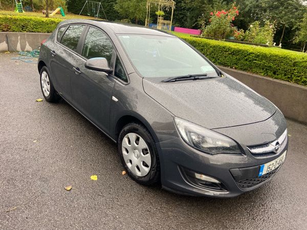 Opel Astra Hatchback, Diesel, 2015, Grey