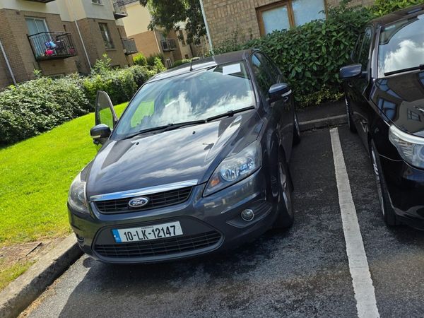 Ford Focus Hatchback, Diesel, 2010, Grey