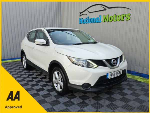 Nissan Qashqai Hatchback, Diesel, 2014, White