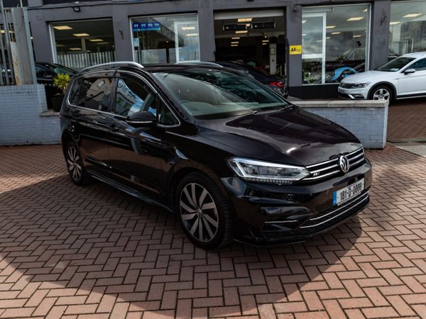 Volkswagen Touran MPV, Petrol, 2018, Black