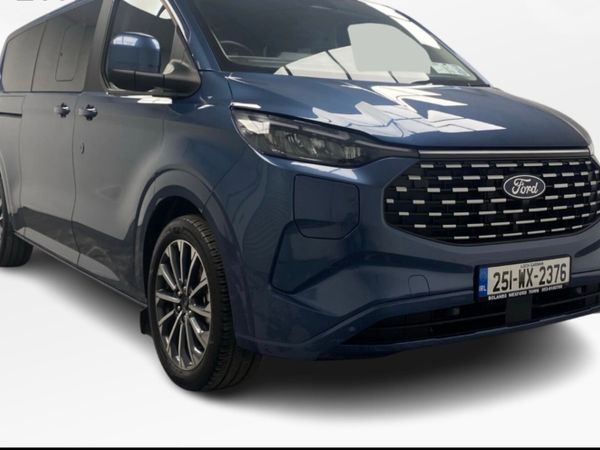Ford Tourneo MPV, Petrol Plug-in Hybrid, 2025, Black