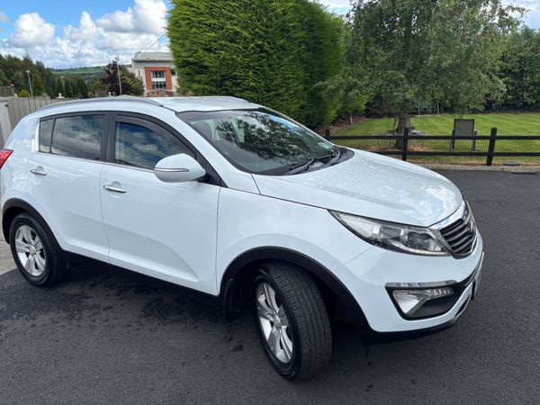 Kia Sportage SUV, Diesel, 2013, White