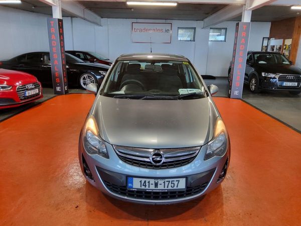 Opel Corsa Hatchback, Petrol, 2014, Silver