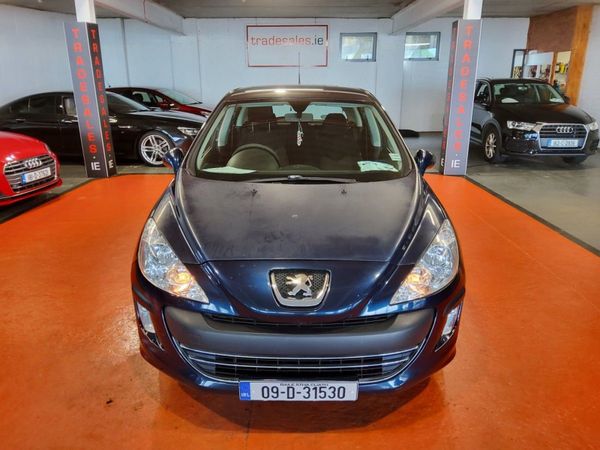 Peugeot 308 Hatchback, Diesel, 2009, Blue