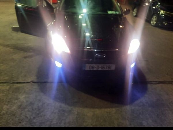 Ford Mondeo Hatchback, Petrol, 2008, Black