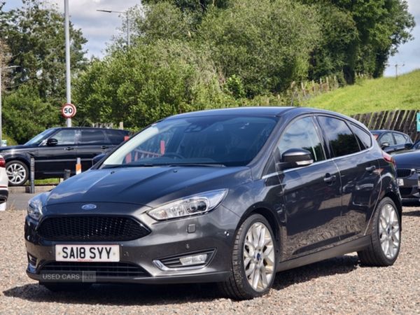 Ford Focus Hatchback, Petrol, 2018, Grey