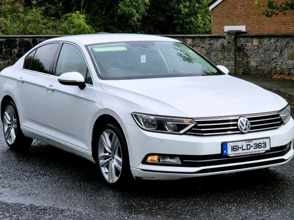 Volkswagen Passat Saloon, Diesel, 2016, White