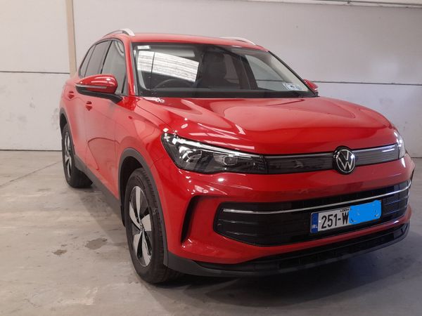 Volkswagen Tiguan SUV, Diesel, 2025, Red