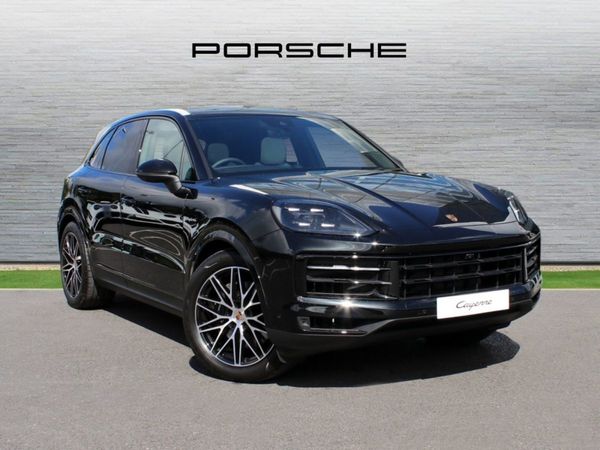 Porsche Cayenne SUV, Petrol Plug-in Hybrid, 2025, Black