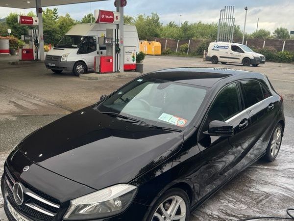 Mercedes-Benz A-Class Hatchback, Diesel, 2015, Black