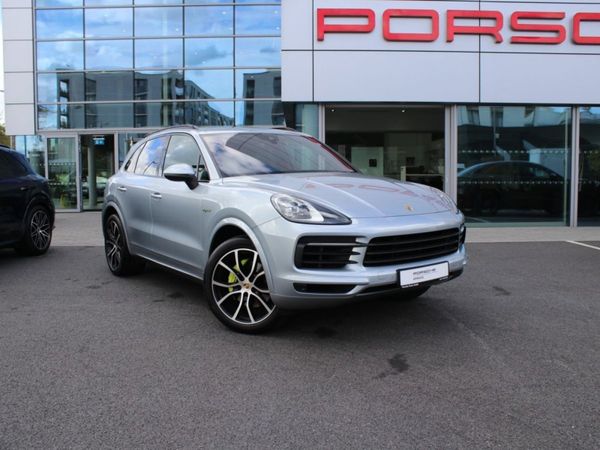 Porsche Cayenne SUV, Petrol Plug-in Hybrid, 2021, Silver