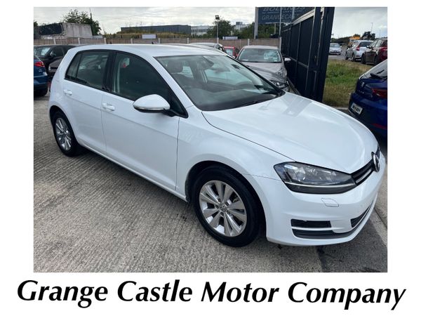 Volkswagen Golf Hatchback, Petrol, 2016, White