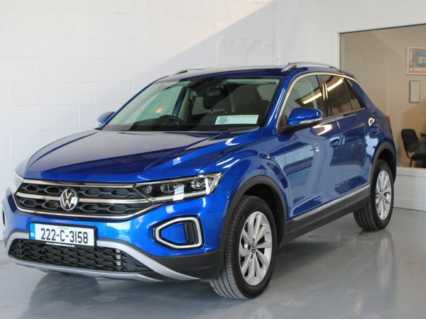 Volkswagen T-Roc SUV, Petrol, 2022, Blue
