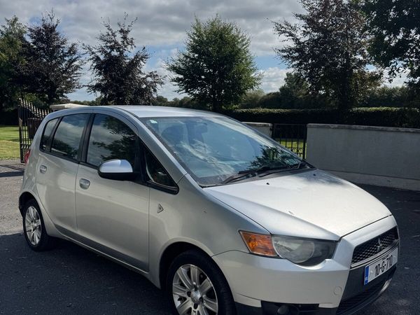 Mitsubishi Colt MPV, Petrol, 2010, Silver