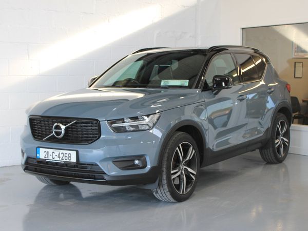 Volvo XC40 Estate/Jeep, Petrol Plug-in Hybrid, 2021, Grey