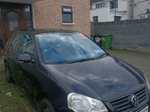 Volkswagen Polo Hatchback, Petrol, 2008, Black