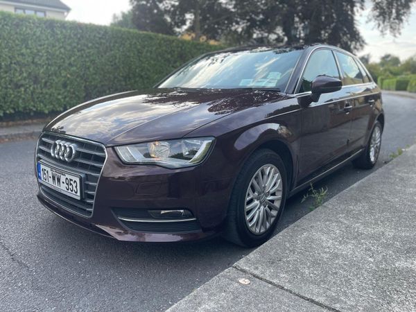 Audi A3 Hatchback, Diesel, 2015, Red