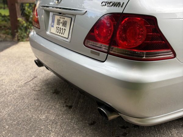 Toyota Crown Saloon, Petrol, 2006, Silver