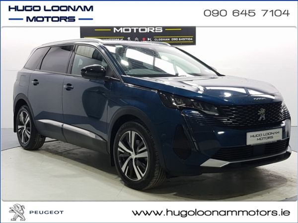 Peugeot 5008 MPV, Petrol, 2022, Blue