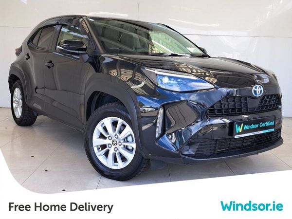 Toyota Yaris Cross Crossover, Petrol Hybrid, 2020, Black