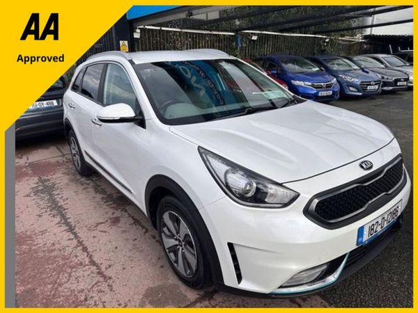 Kia Niro Estate, Petrol Plug-in Hybrid, 2018, White