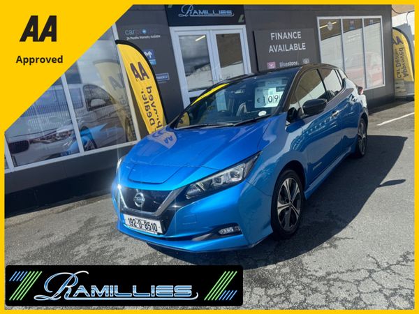 Nissan Leaf Hatchback, Electric, 2019, Blue