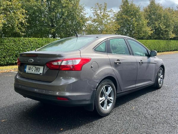 Ford Focus Saloon, Diesel, 2014, Brown
