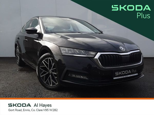 Skoda Octavia Saloon, Diesel, 2021, Black