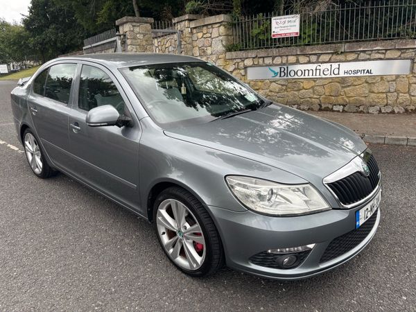 Skoda Octavia Hatchback, Diesel, 2012, Grey