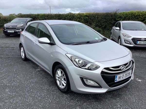 Hyundai i30 Hatchback, Petrol, 2014, Silver
